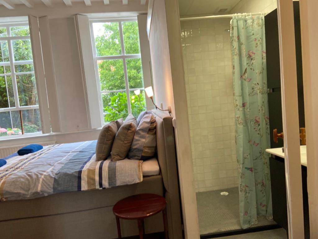 Tuinkamer in Monumentaal pand Veere Buitenkant foto